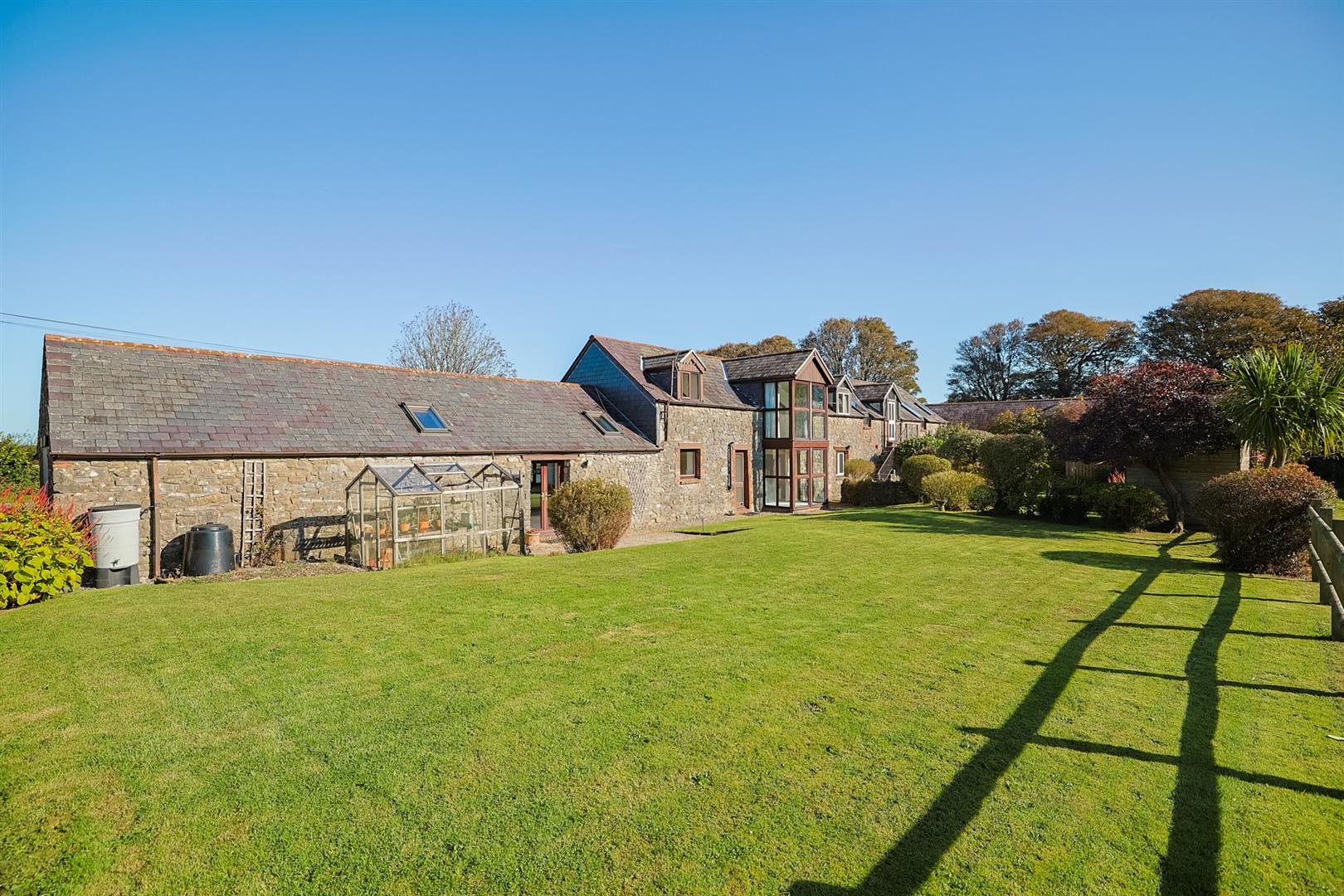 1 Little Highway Mews, Pennard Road, Pennard, Swansea, SA3 2AD